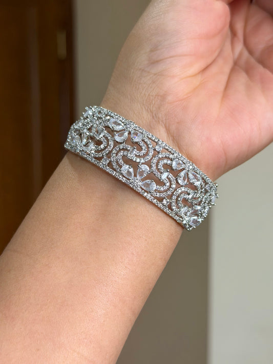 Ad bracelet ( Openable)