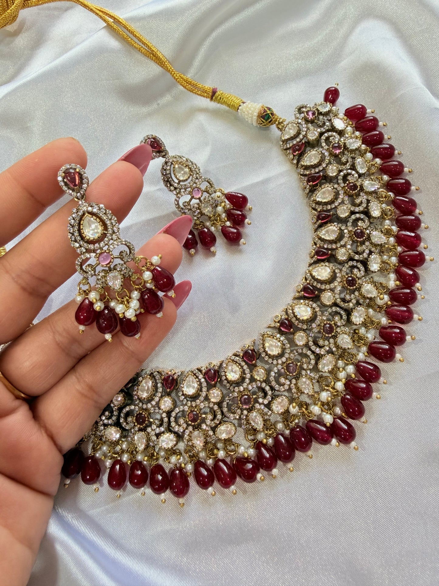 Premium tyani inspired necklace set