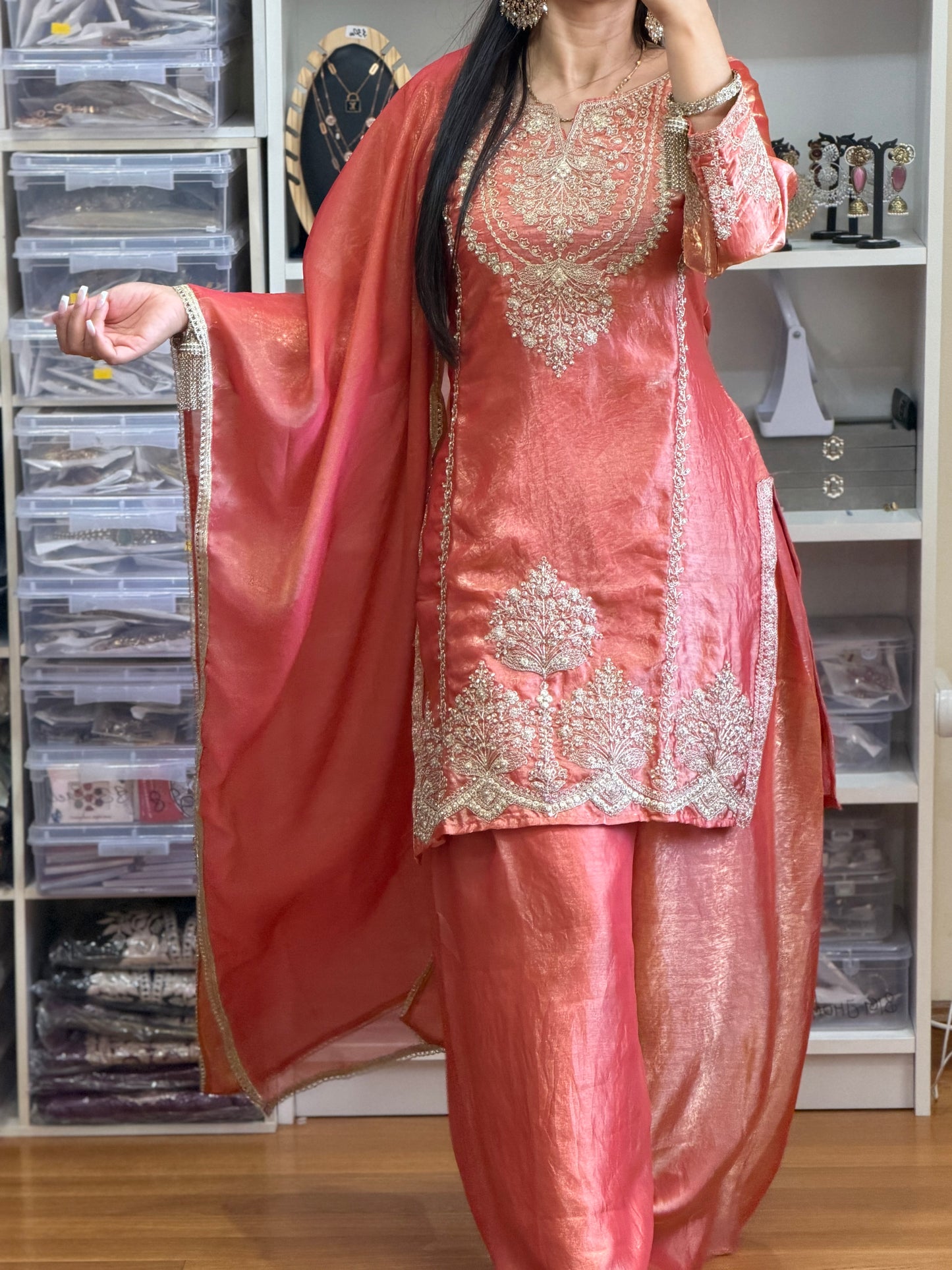 ✨ Elegant Viscose Fandy Suit Set ✨