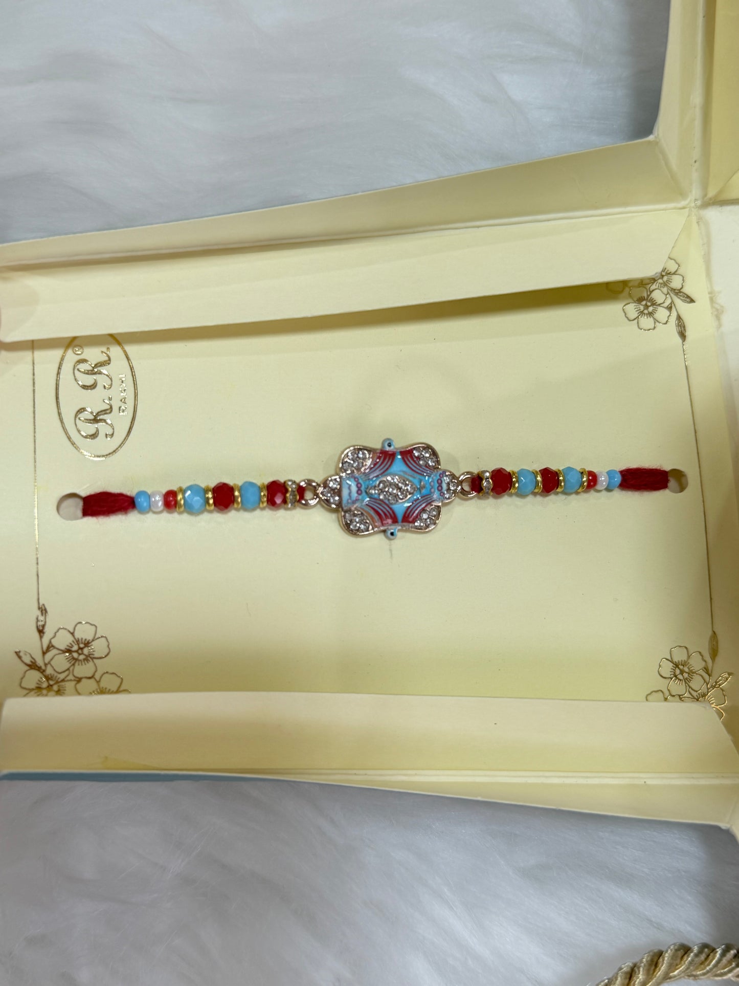 Rakhi combo(Bracelet colour may vary)