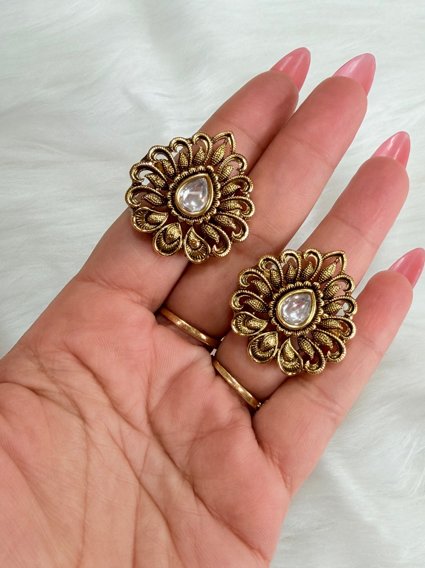 Royal gold look bridal set