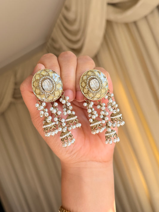 Kundan earrings