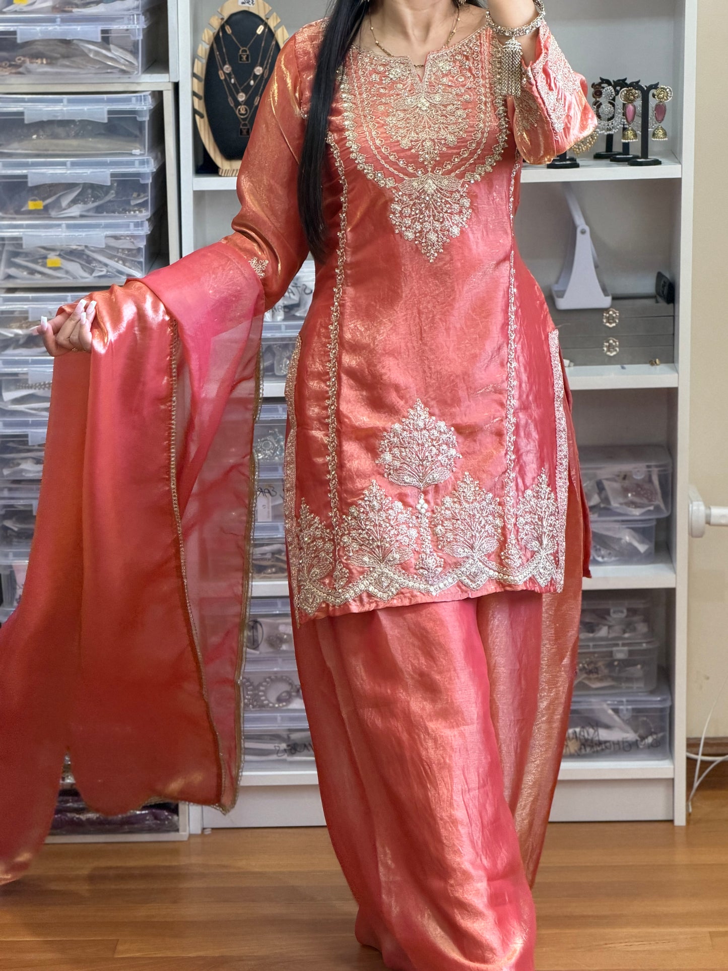 ✨ Elegant Viscose Fandy Suit Set ✨