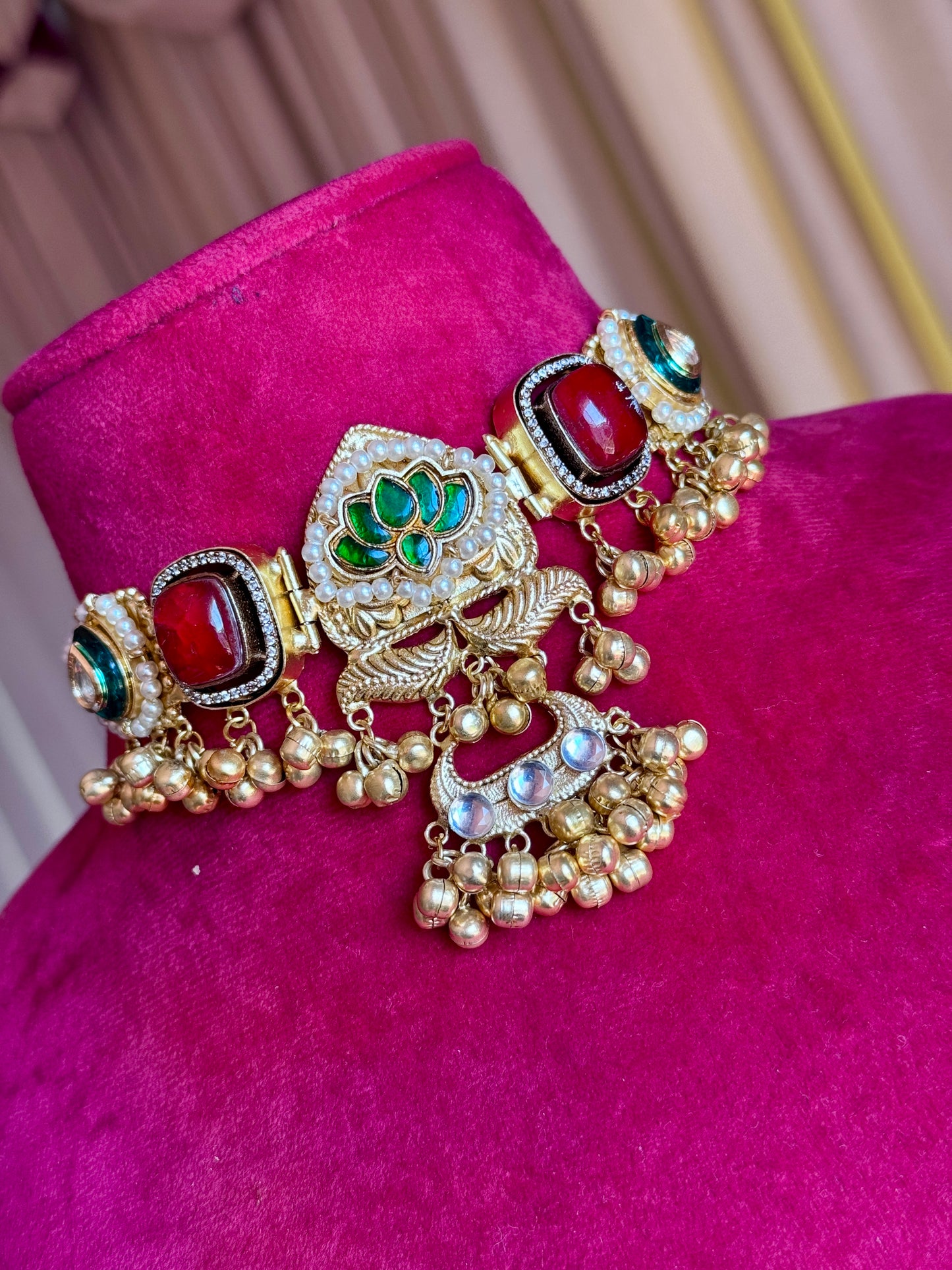 Premium fusion necklace set