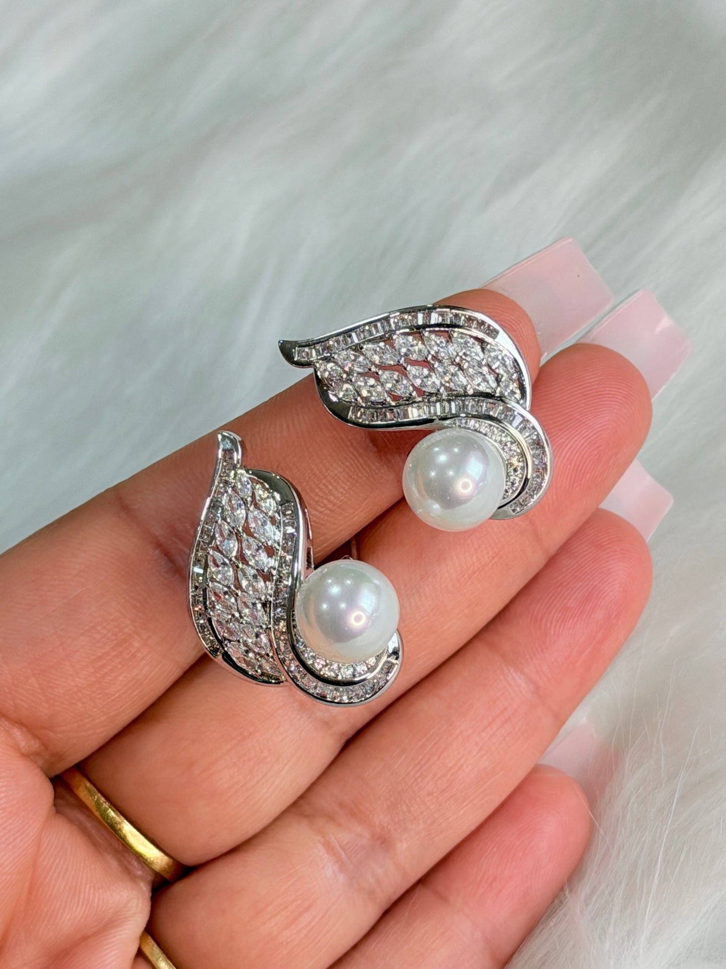 Exclusive studs