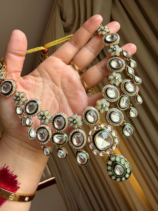 Kundan necklace set