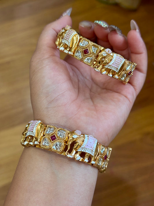 Gold look openable kangan