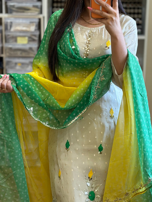 Elegant Handcrafted Shimar Jacquard Suit Set