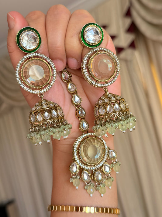 Kundan earrings tikka set( mint)