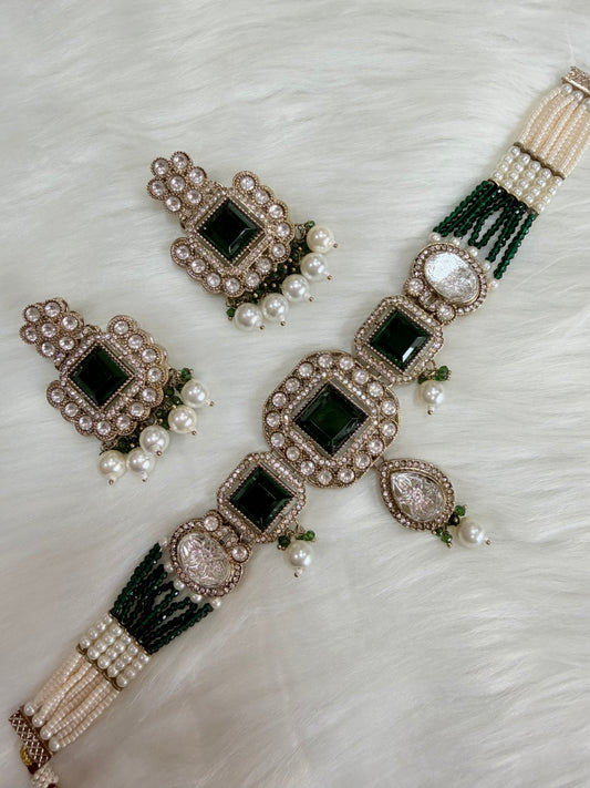 Kundan chokar set