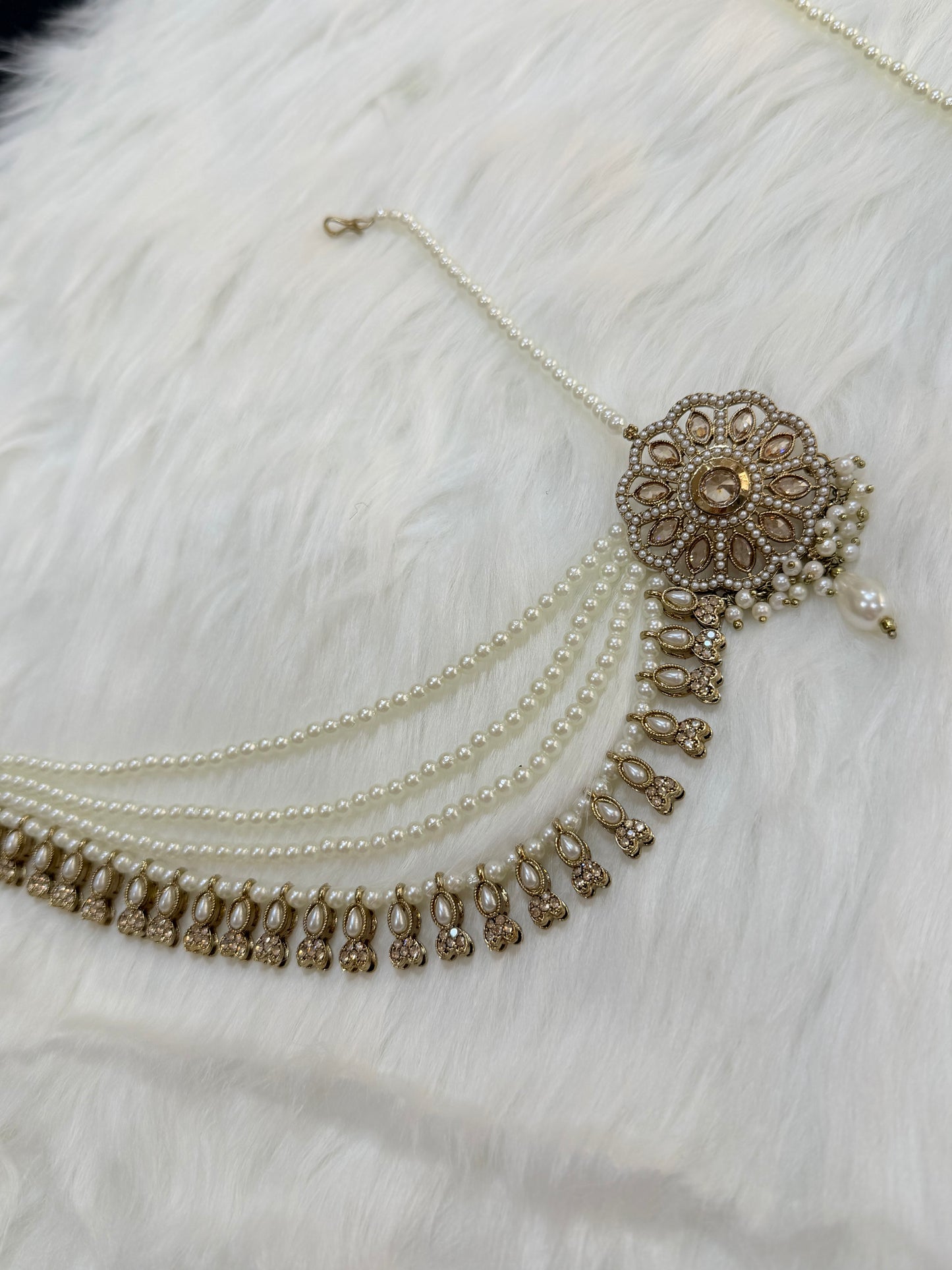 Polki earrings with attached sehare