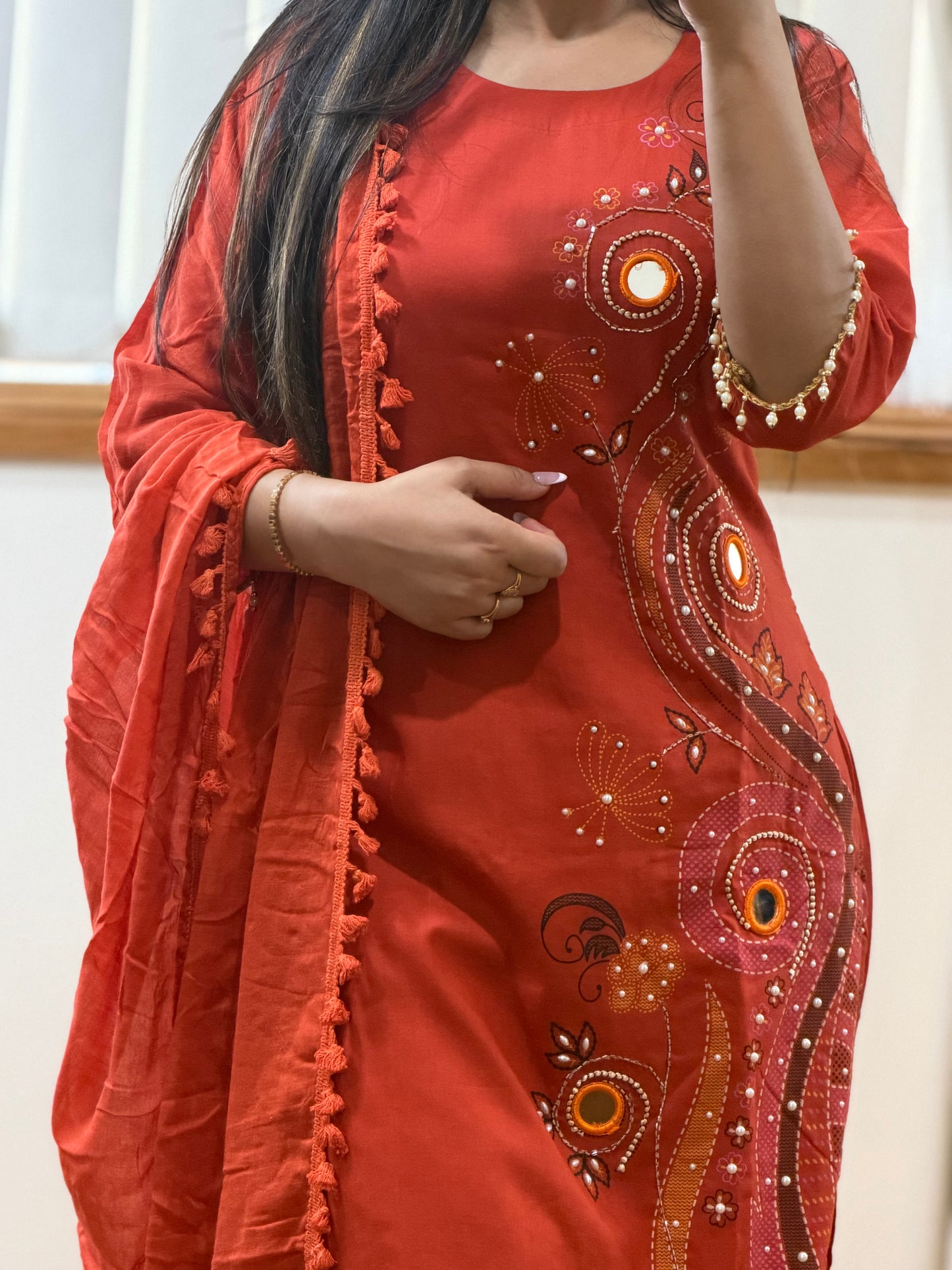Cotton suit with original mirror eork