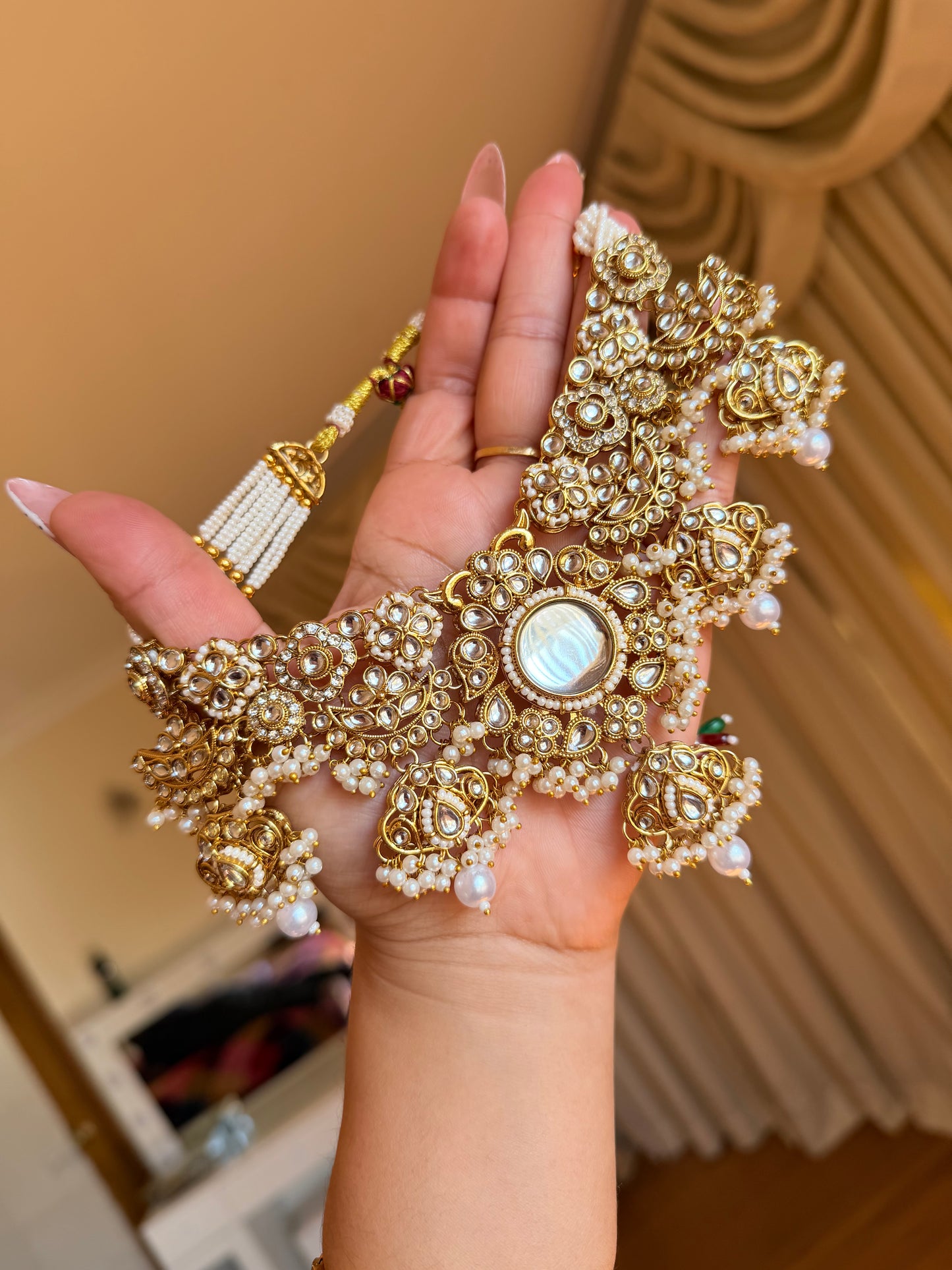 Kundan necklace set