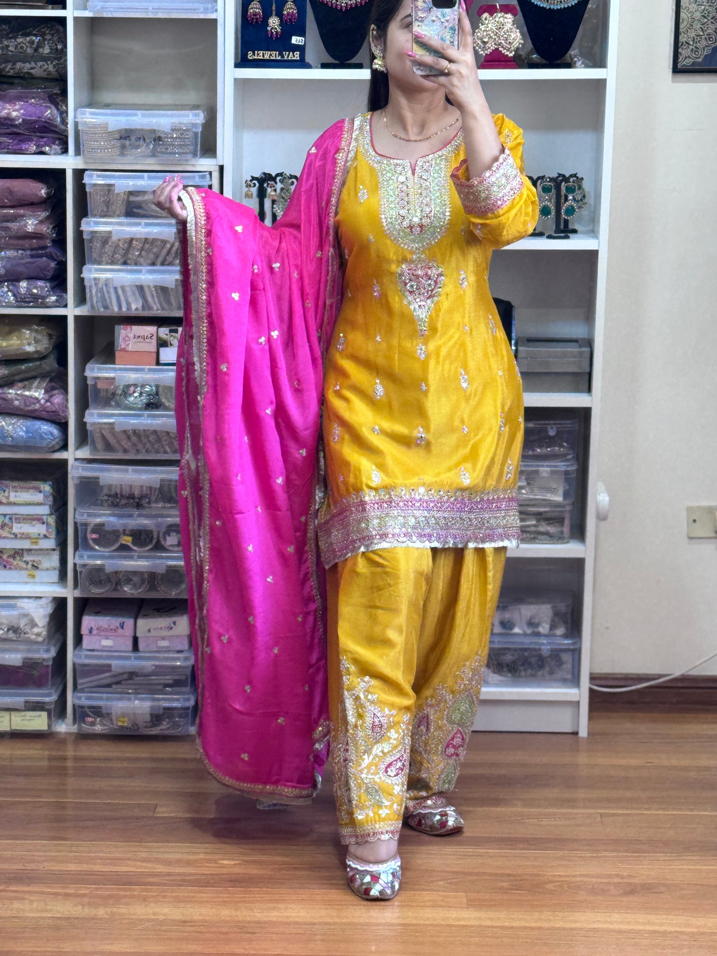 PREMIUM CHINON FARSHI SALWAR SUIT(Ready size 42 with margin upto 46)