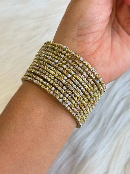 Multi bangles set