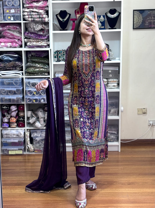 Pure chinon with heavy handwork Suit