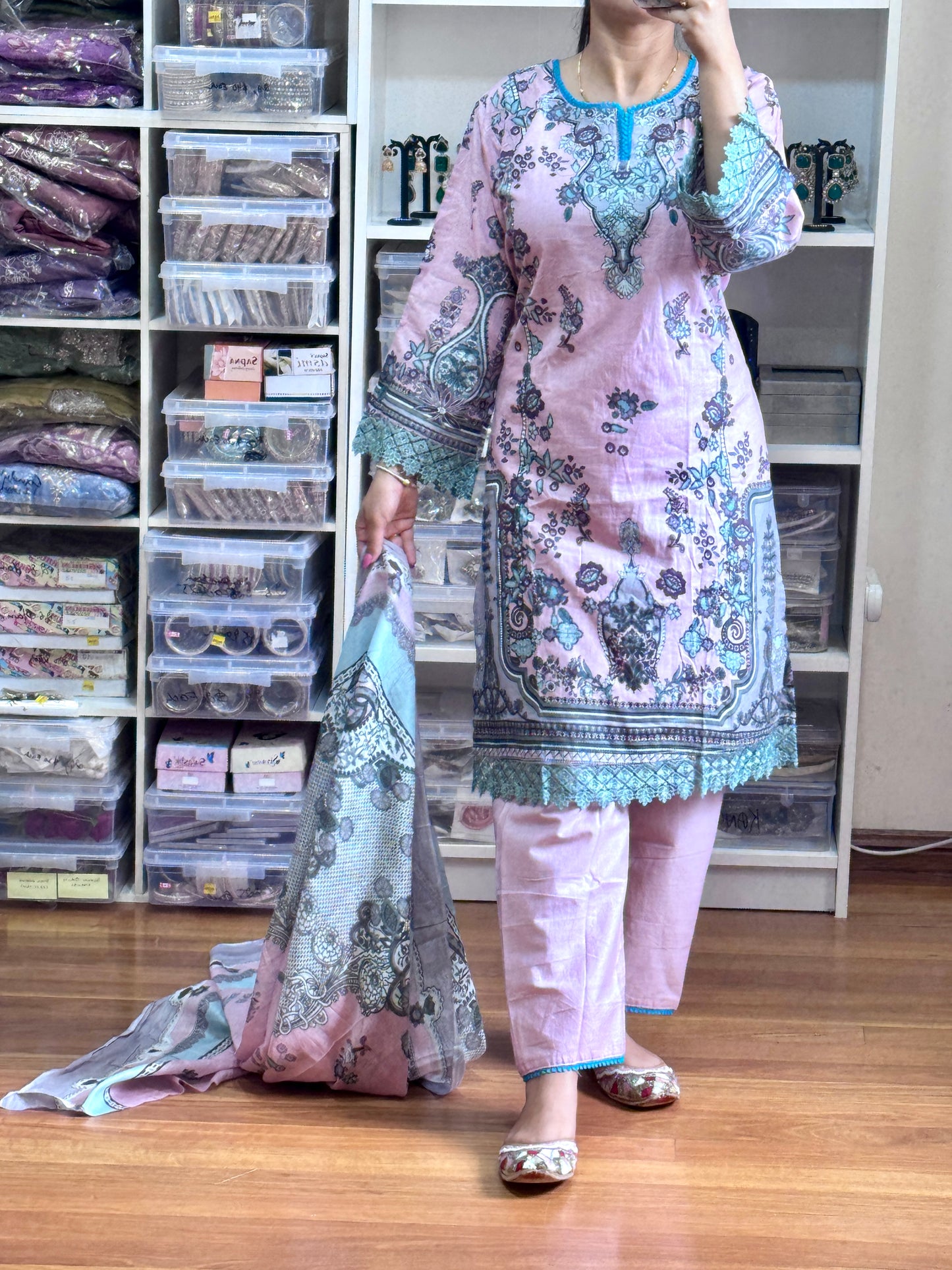 HEAVY LAWN COTTON KARACHI PRINT SUIT