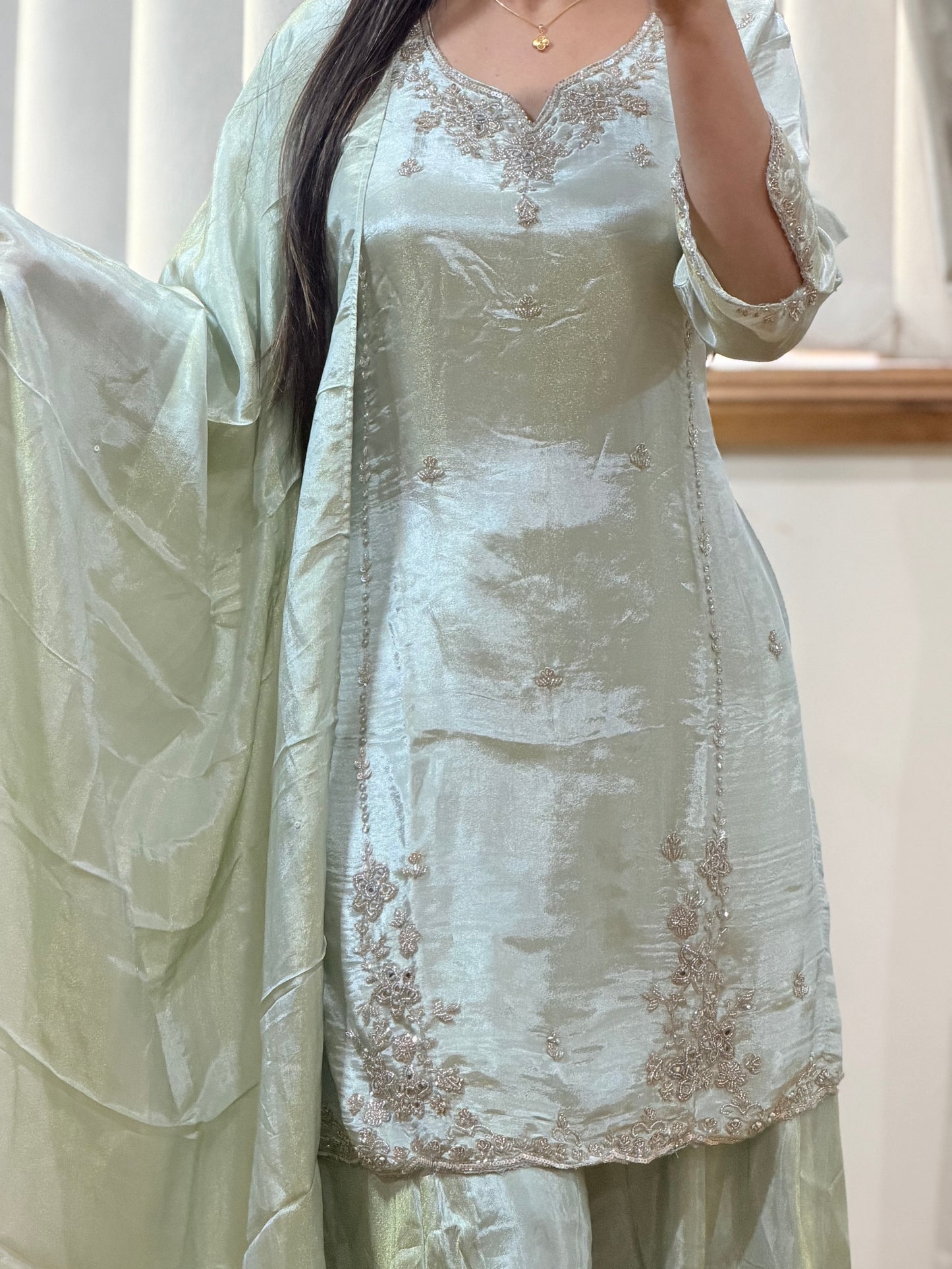 Viscose Shimmer Heavy Handwork Suit