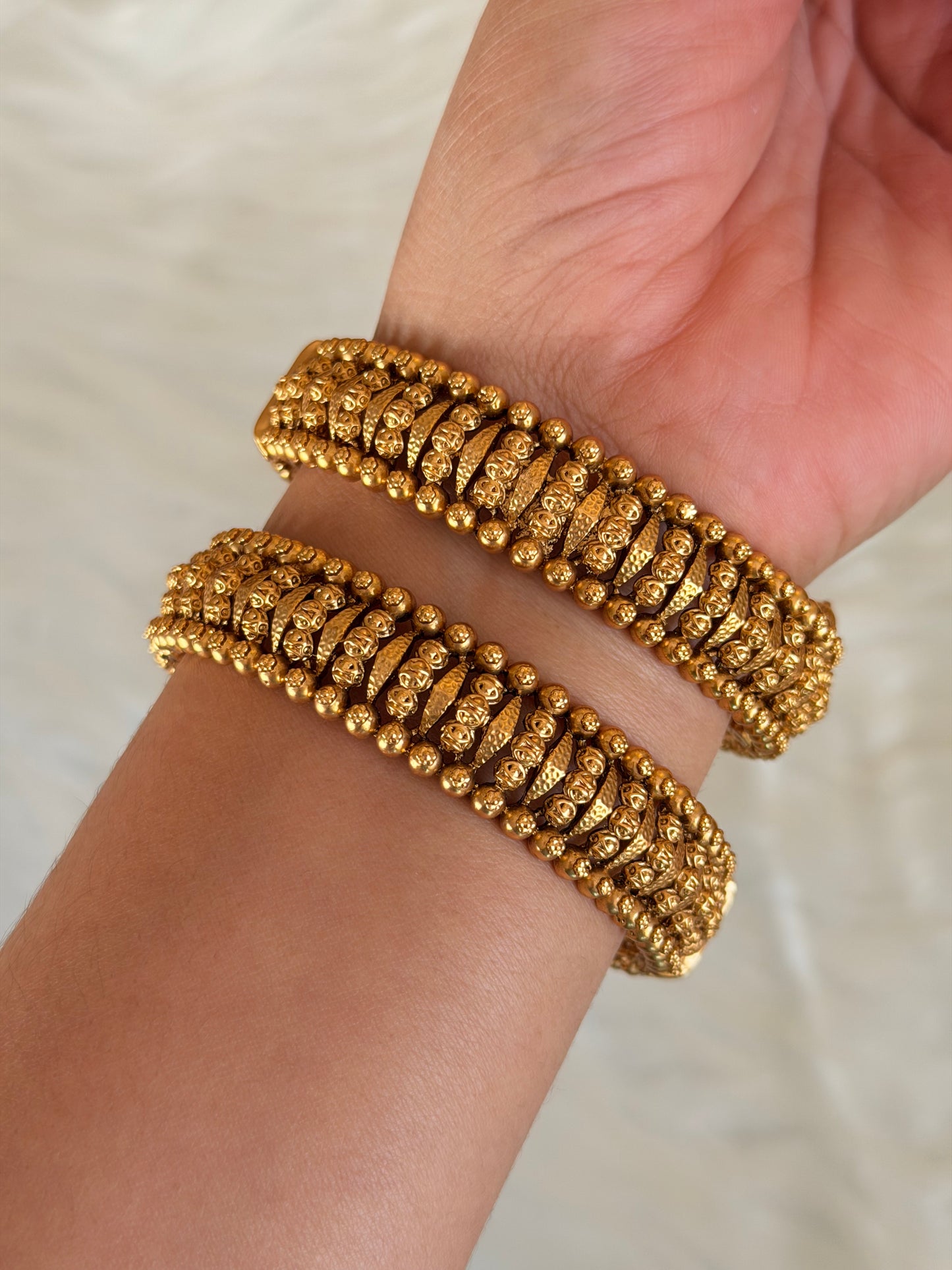 Premium gold look openable kangan