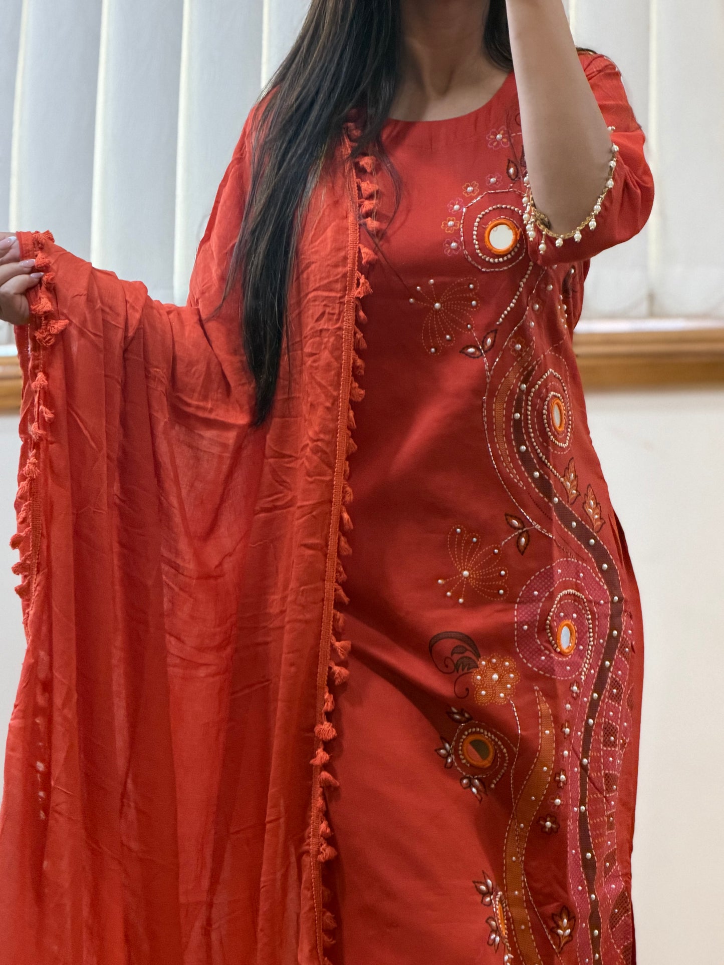 Cotton suit with original mirror eork