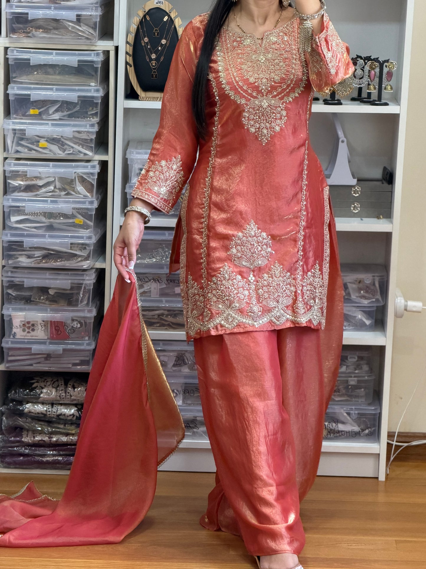 ✨ Elegant Viscose Fandy Suit Set ✨