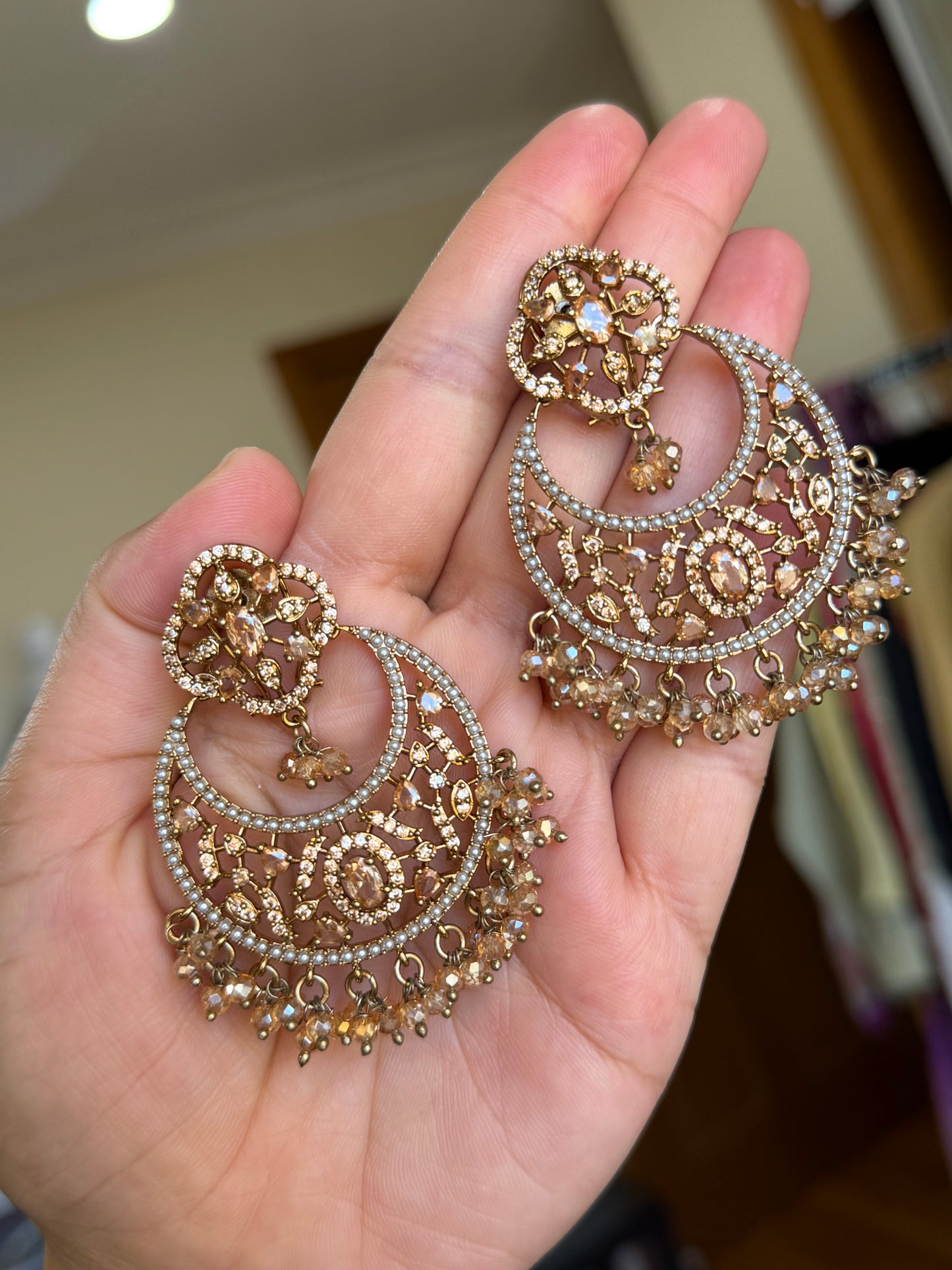Ad earrings with tikka