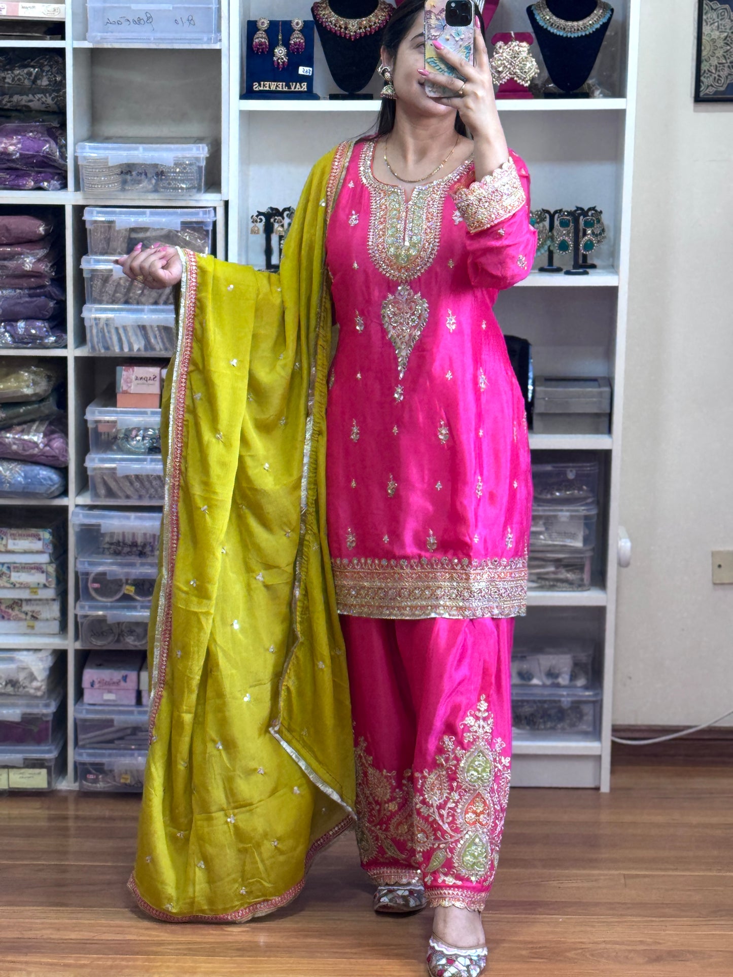 PREMIUM CHINON FARSHI SALWAR SUIT(Ready size 42 with margin upto 46)