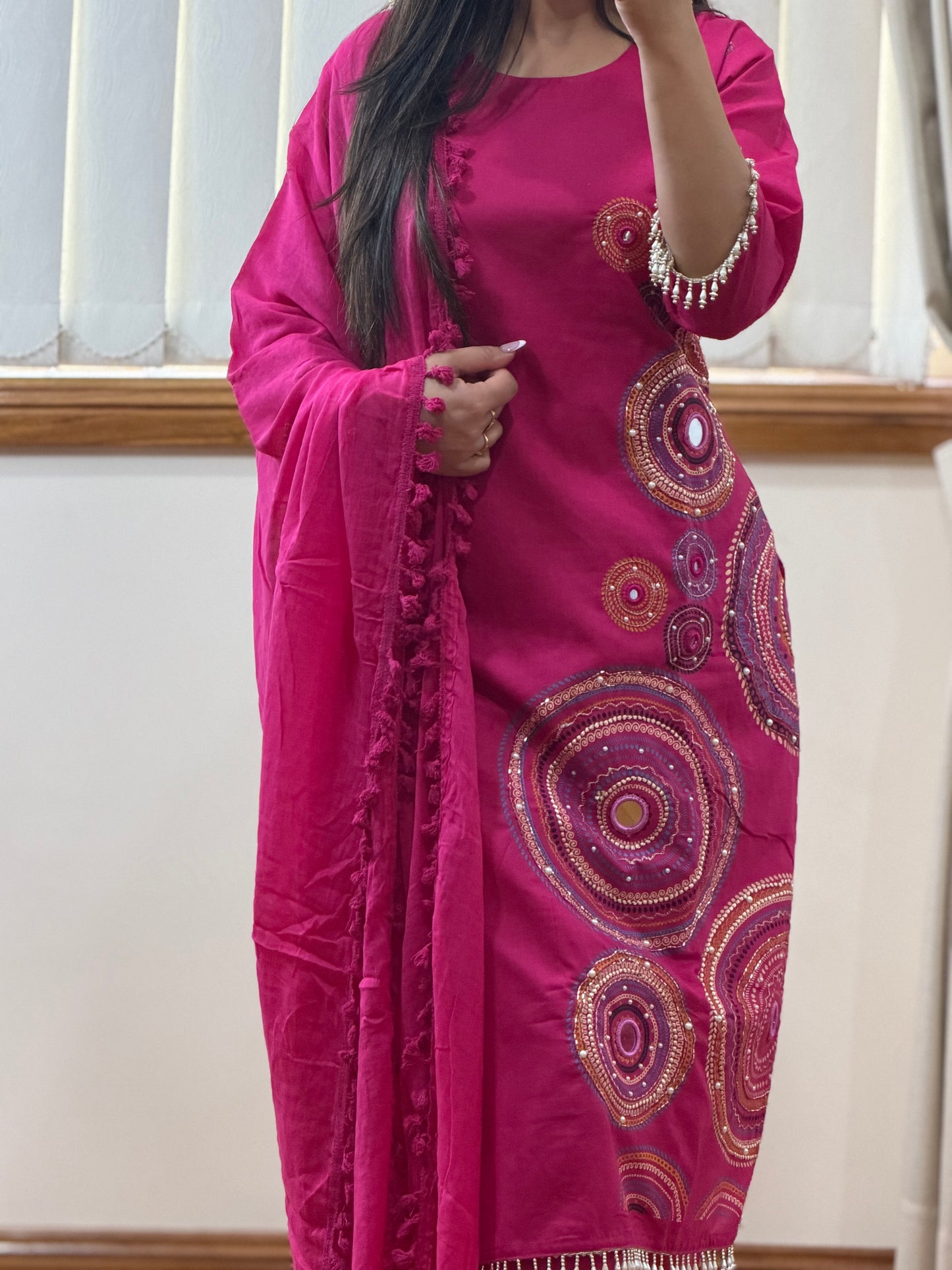 Cotton suit with original mirror eork