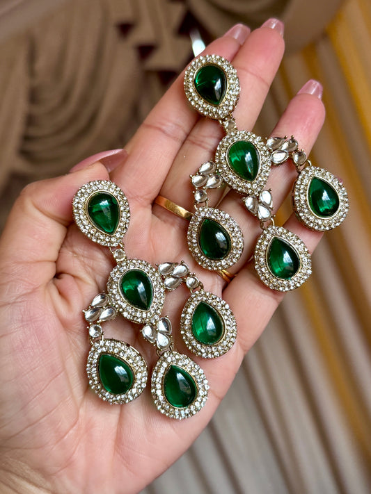 Kundan earrings green