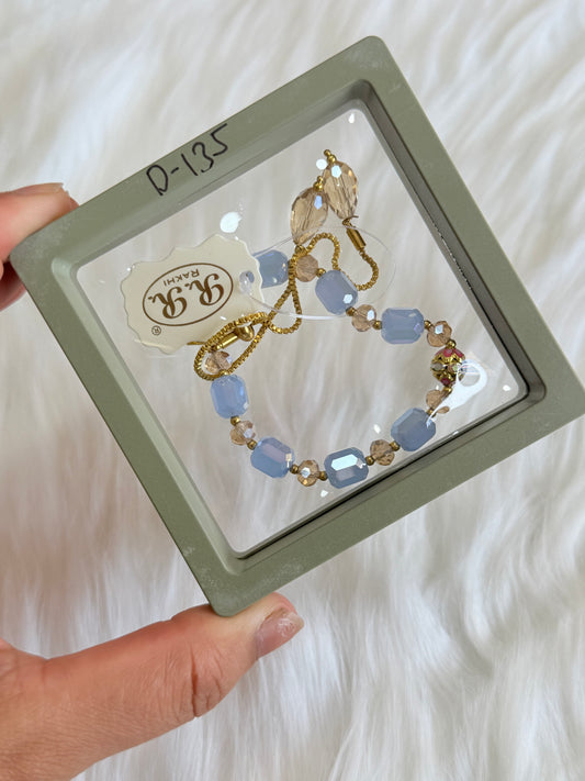 Adjustable bracelet