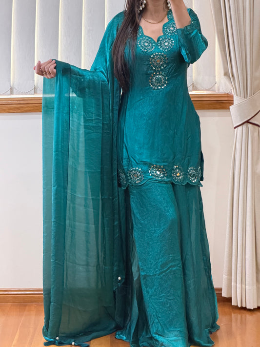Tora Silk Suit – Premium Designer Set