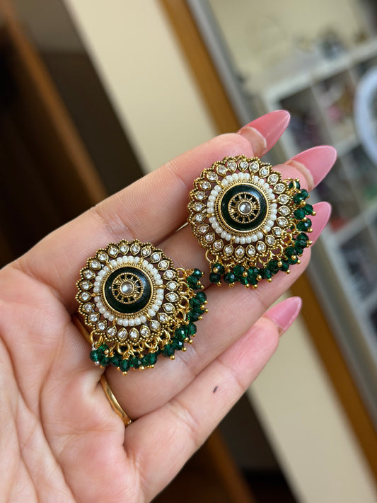 Kundan studs( Green)