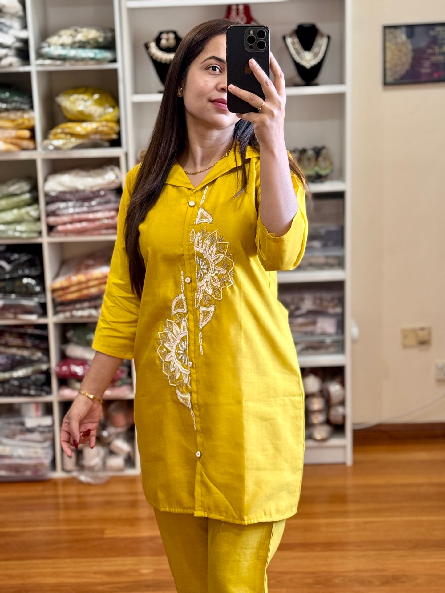 Yellow cord set( Roman silk fabric)
