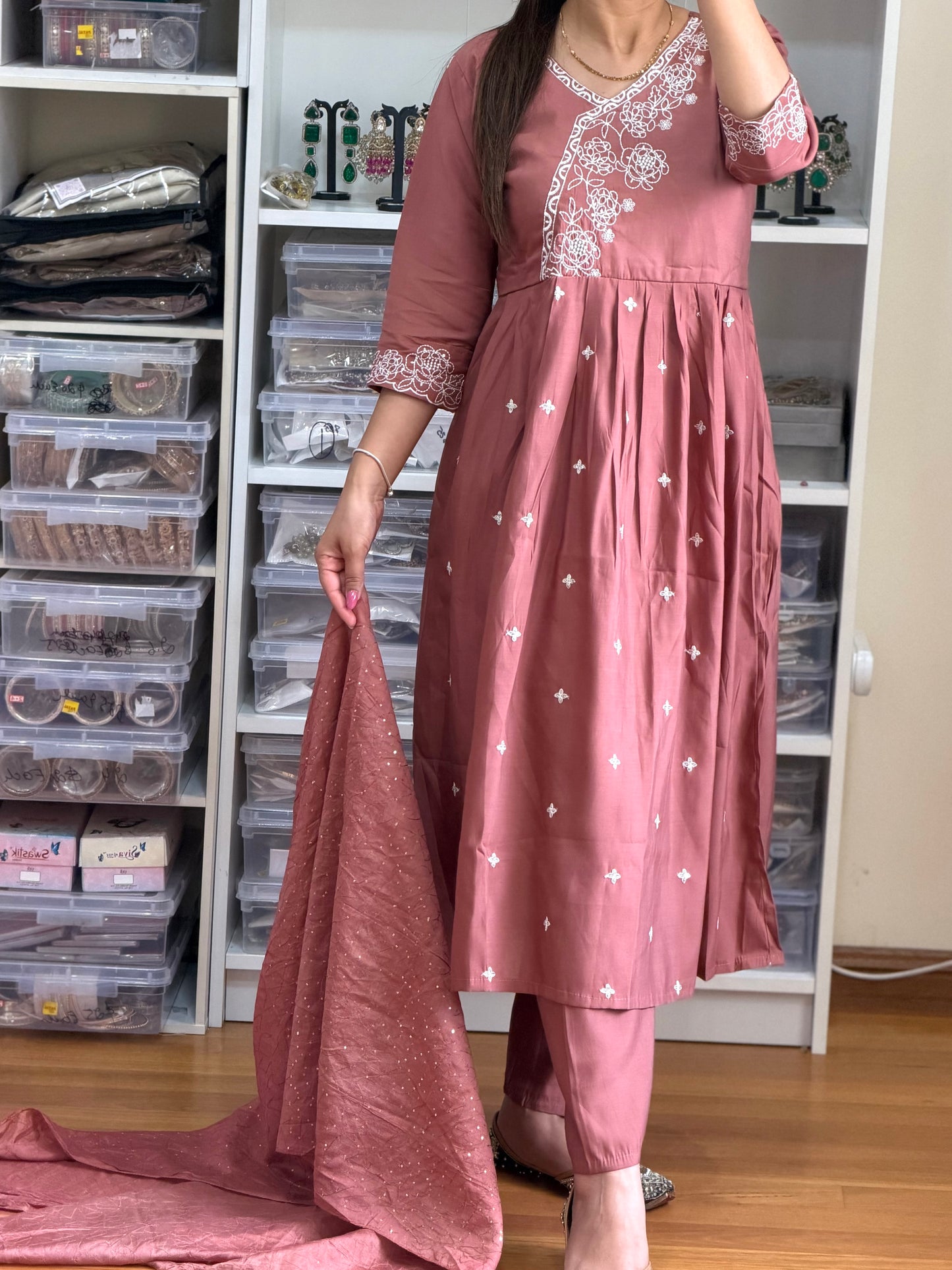 HEAVY ROMAN SILK SUIT