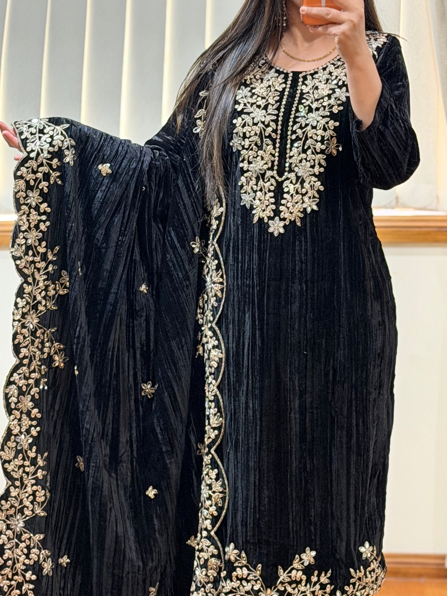 Wrinkled Velvet Suit(Black)
