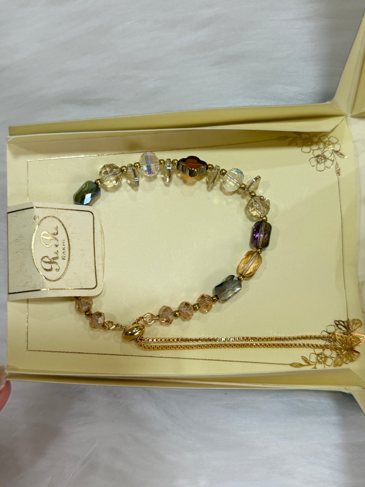 Rakhi combo(Bracelet colour may vary)