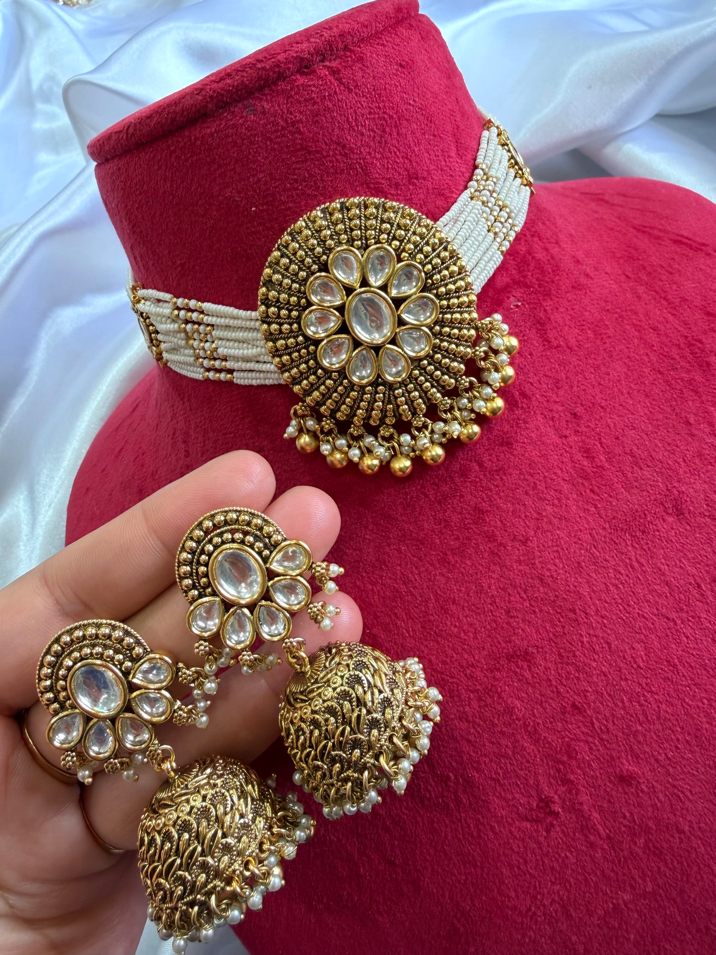 Heritage jewellery
