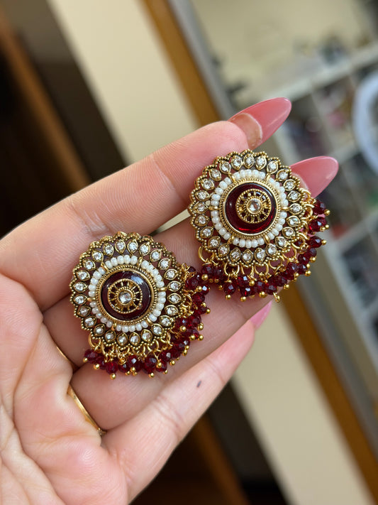 Kundan studs(Mehroon)