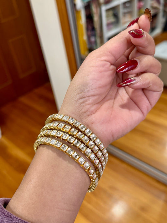 Pachi kundan bangles set