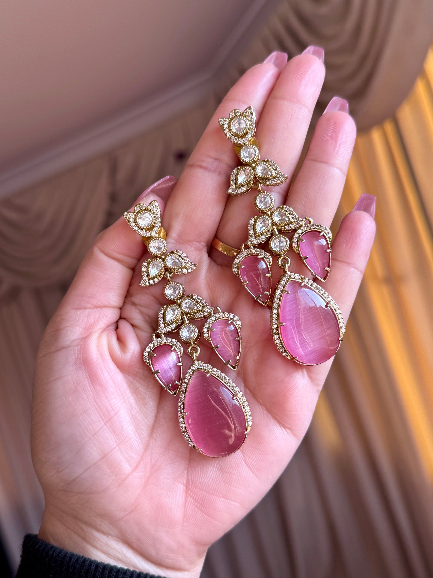 Premium kundan earrings