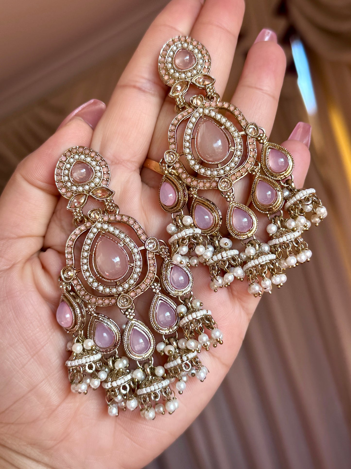 Kundan earrings