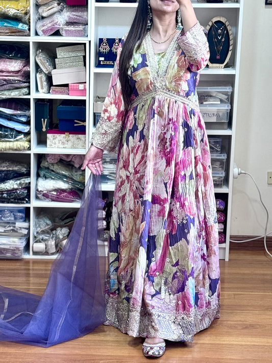 PREMIUM SILK ANARKALI(Free size stitch)