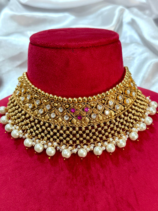 Gold plated necklace set