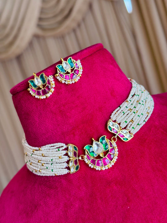 Pachi kundan chokar set