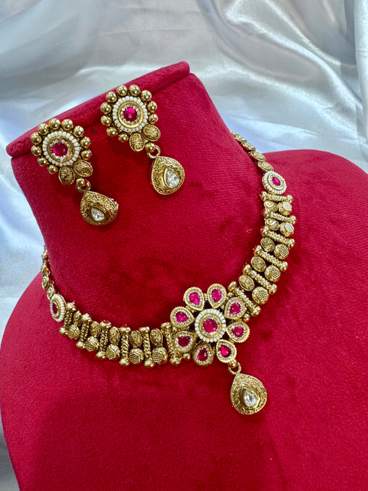 Gold plated necklace set