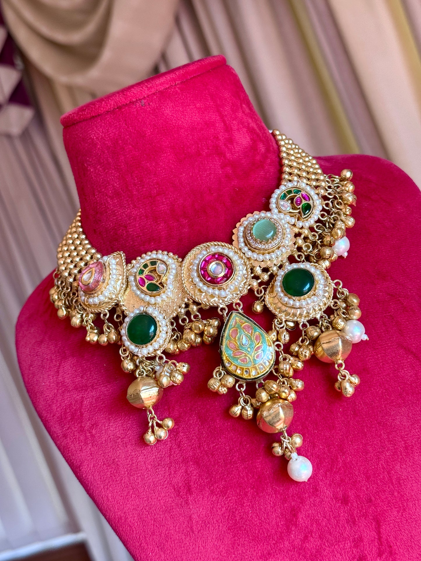 Premium fusion necklace set