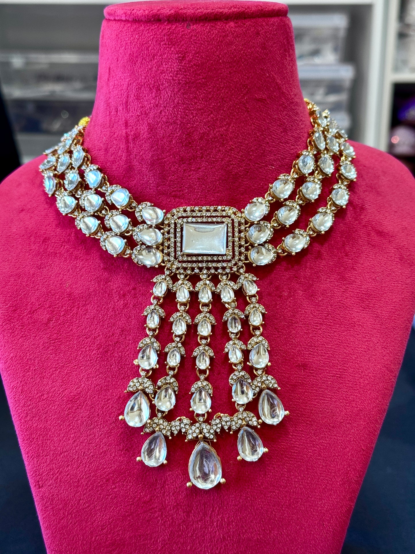 Kundan necklace set