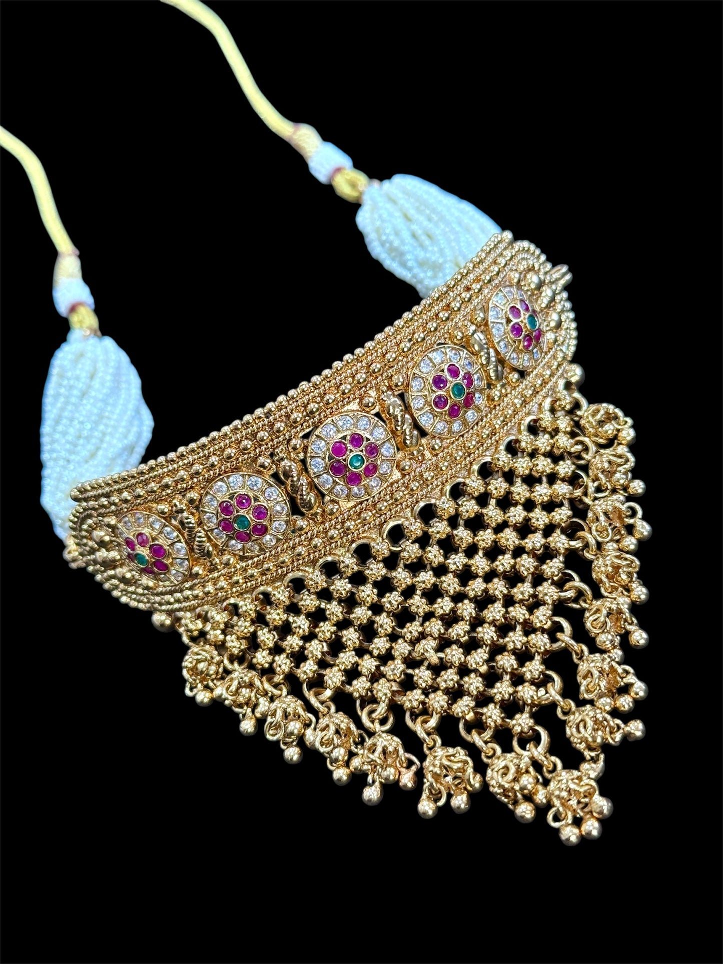 Gold look necklace set