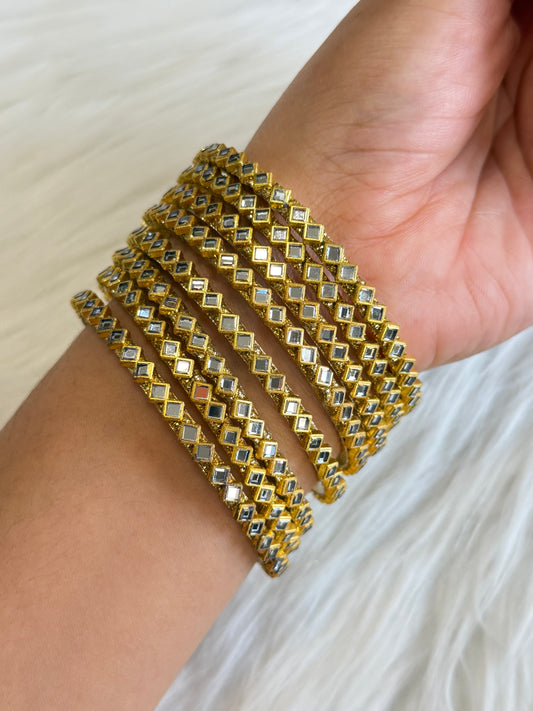 Kundan bangles set