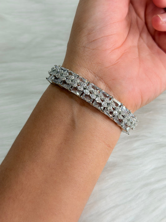 Ad bracelet ( Openable)